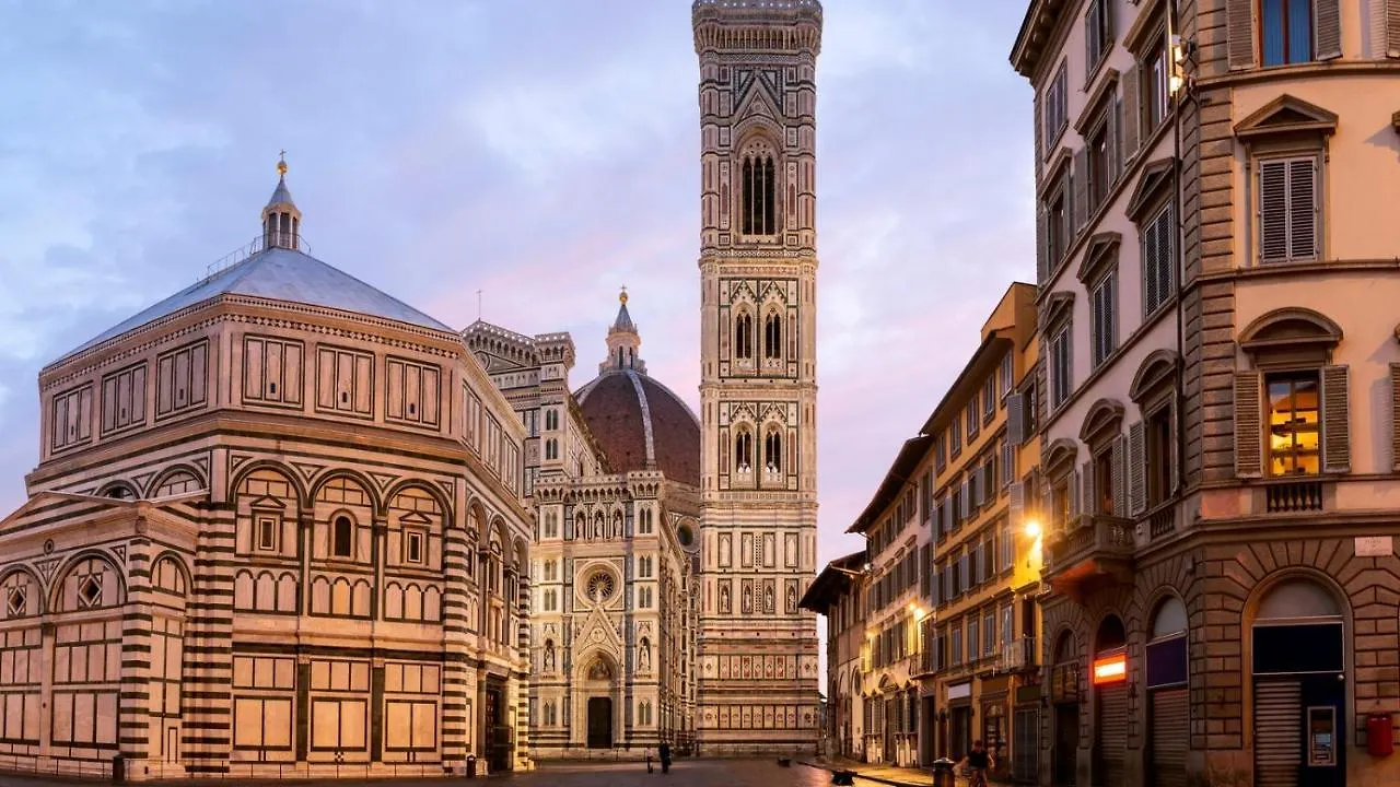 Apartment Florentine Palazzo,4 Bedrooms,Historic Center Apt Florence