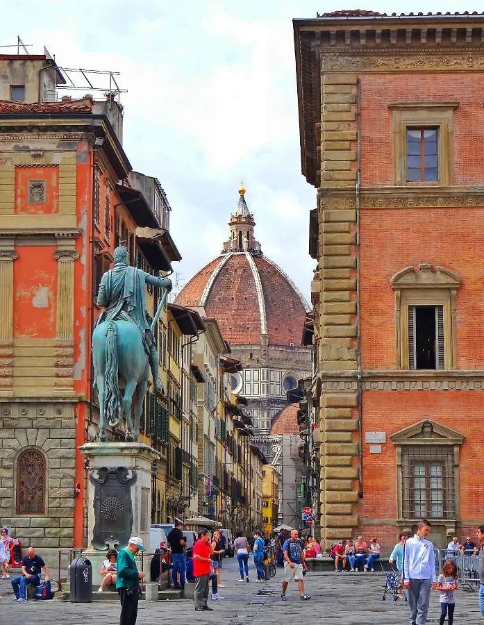 Apartment Florentine Palazzo,4 Bedrooms,Historic Center Apt Florence
