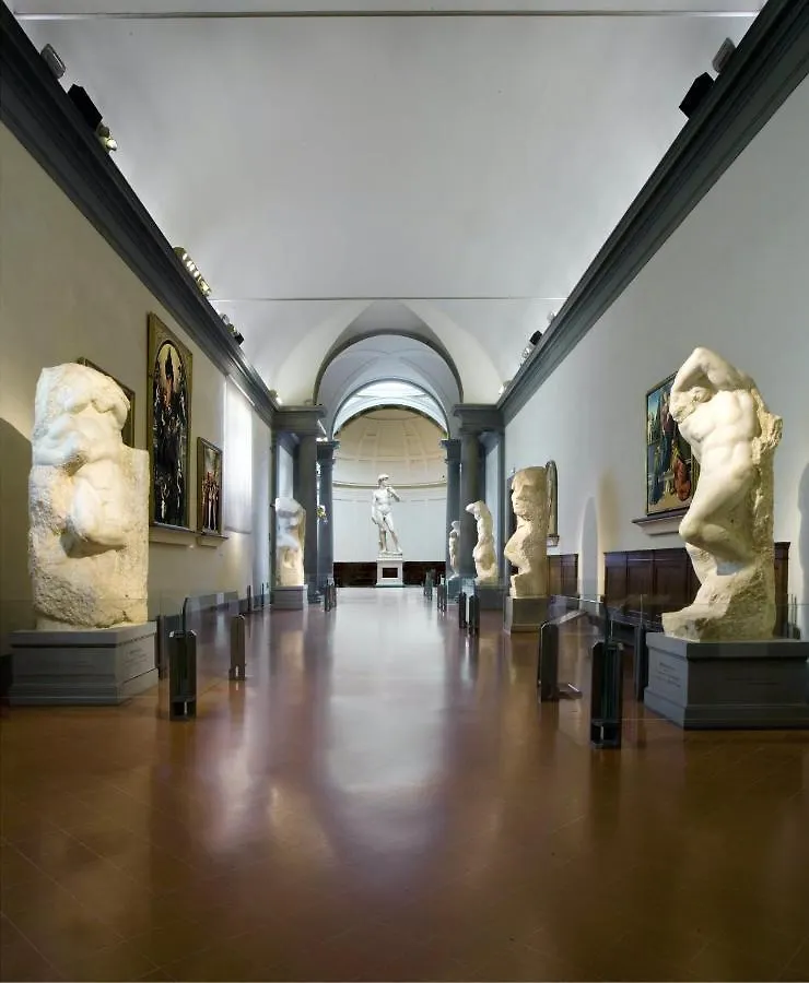 Apartment Florentine Palazzo,4 Bedrooms,Historic Center Apt Florence Italy
